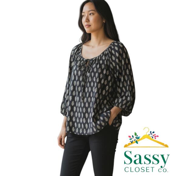 Garnet Hill Black Blouse White Leaf Print Split Neck Blouson Sleeve Size M EUC - Picture 1 of 7